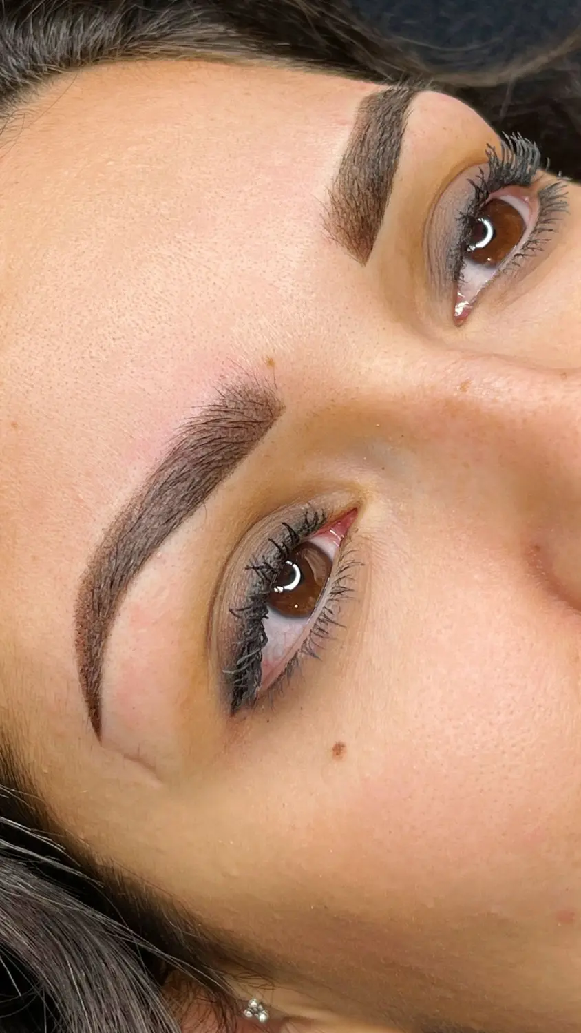 Permanent Pro by Jenny Mamytova - Augenbrauenlifting und Wimpernlifting