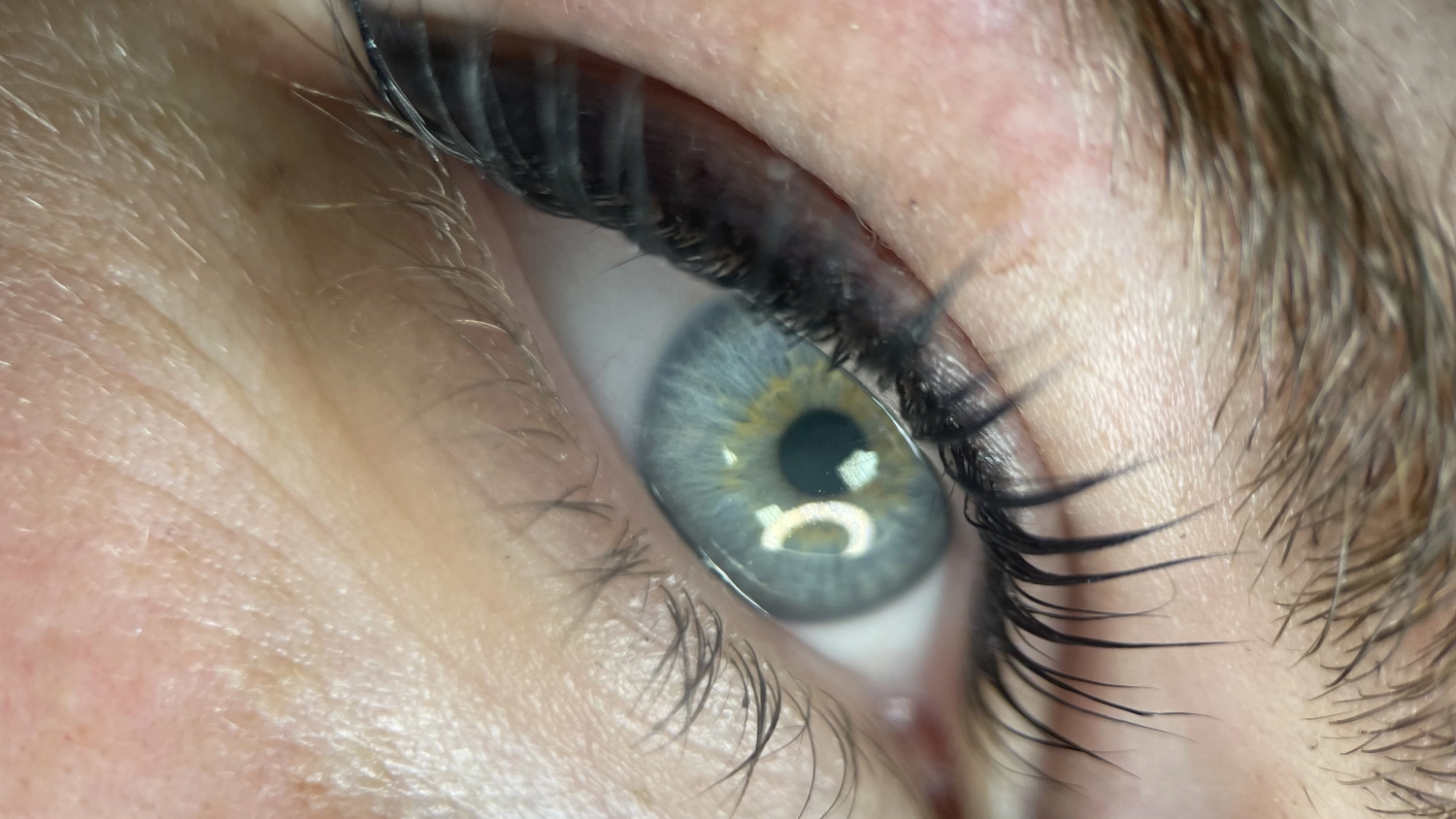 Permanent Pro by Jenny Mamytova - Permanent-Make-up für Augen